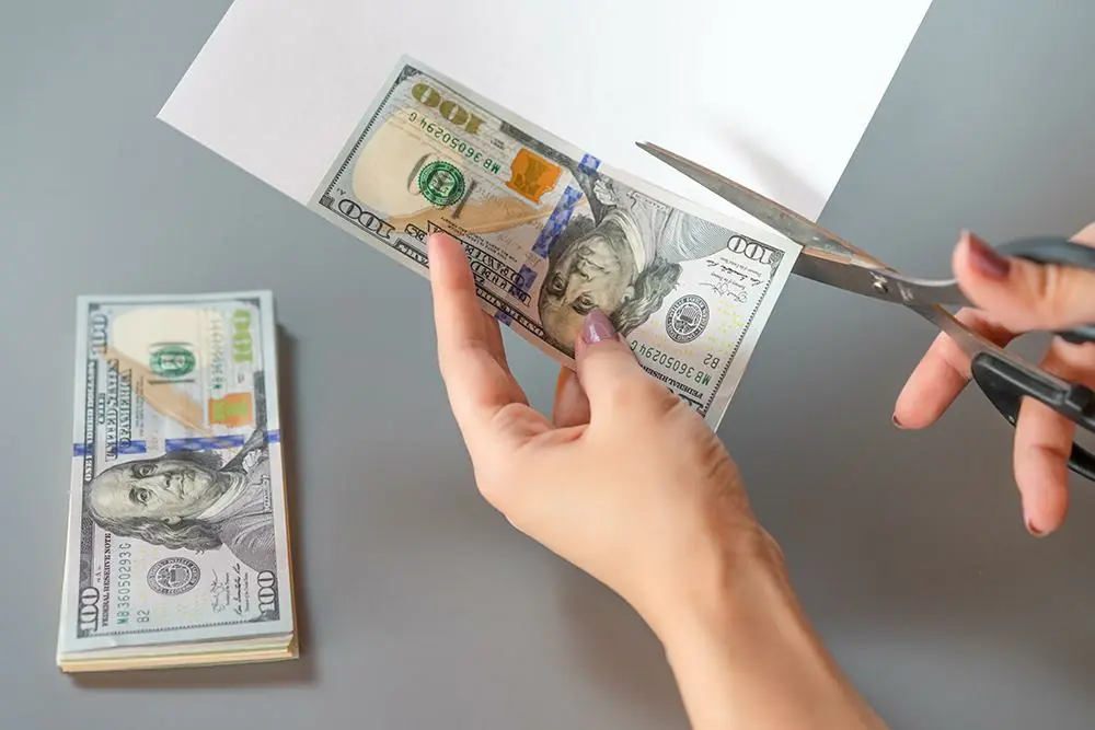 Karadeniz Dış Ticaret | HTM ve MÜHLEN Ofis Makineleri | Para Sayma Makinesi Servis Hizmeti Kolay Mıdır?